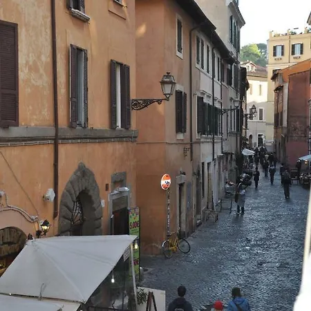 Unforgettable Trastevere Lägenhet